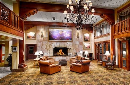Grand Canyon Railway Hotel Lobby
