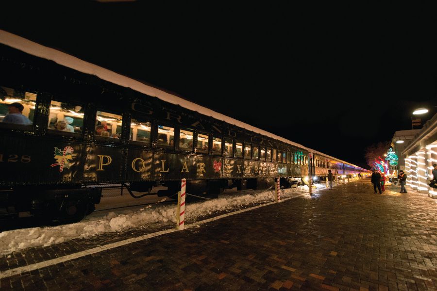 Polar Express Grand Canyon Railway & Hotel