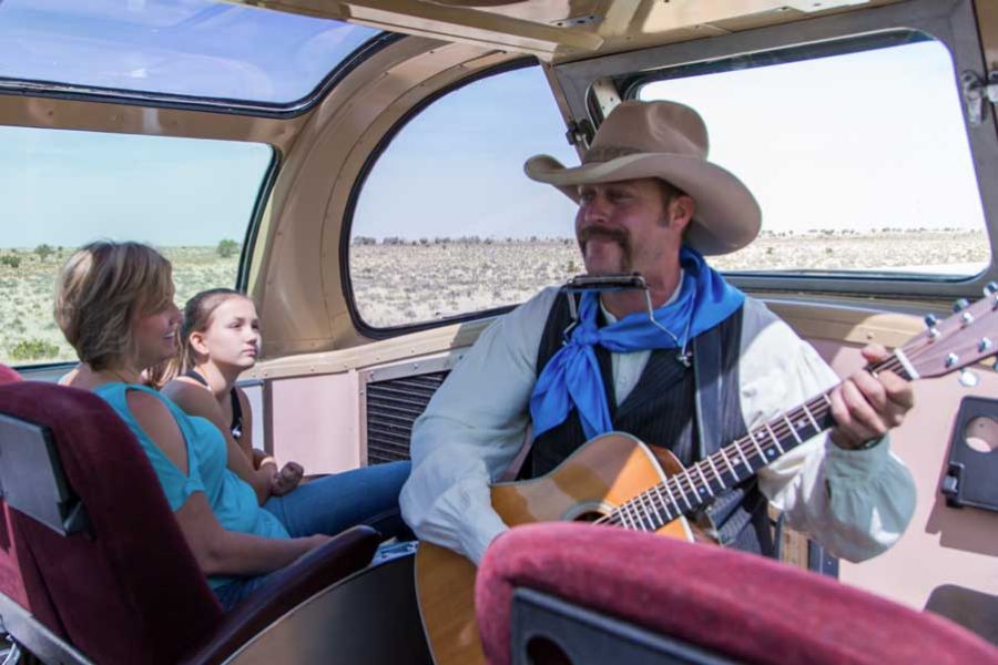 Grand Canyon Railway musician in dome